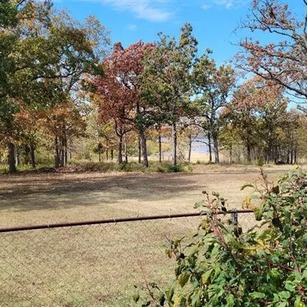 Image 4 - Colonel Harold D. Pinney, U.S. Army Highway, McIntosh County, OK 74432, USA - House for sale