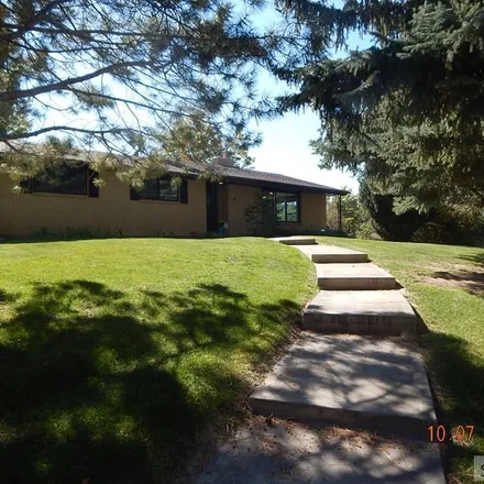 Buy this 5 bed house on 5 Drake Avenue in Pocatello, ID 83201
