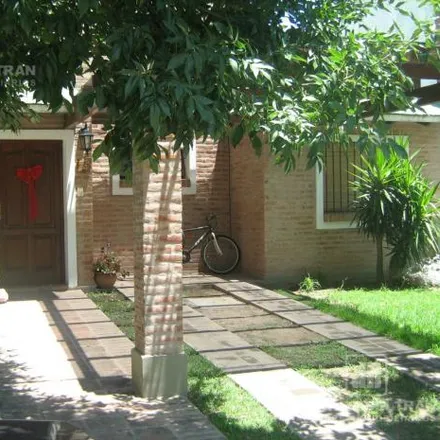 Image 2 - Melincué 526, Ampliación General Artigas, Cordoba, Argentina - House for sale