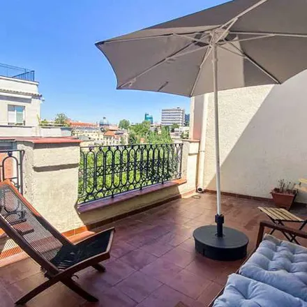 Rent this 4 bed apartment on Calle de Lagasca in 144, 28006 Madrid