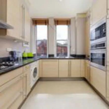 Rent this 3 bed apartment on Tony & Guy Hairdressers in 75B Victoria Street, Westminster