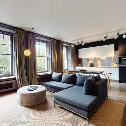 Rent this 2 bed apartment on 31 Cadogan Square in London, SW1X 0JX