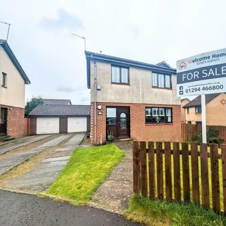 Buy this 3 bed house on Lennox Wynd in Saltcoats, KA21 6DW