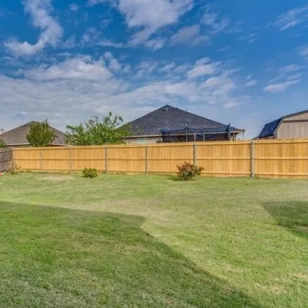 Image 6 - 215 Equestrian Dr, Waxahachie, Texas, 75165 - House for sale