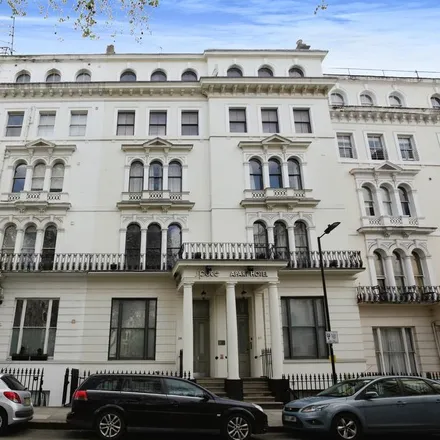 Rent this 1 bed room on 43 Kensington Gardens Square in London, W2 4UH