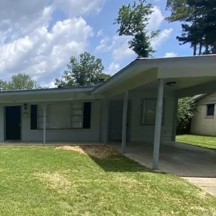 Rent this 4 bed house on 400 Brewer St in Jacksonville, Arkansas