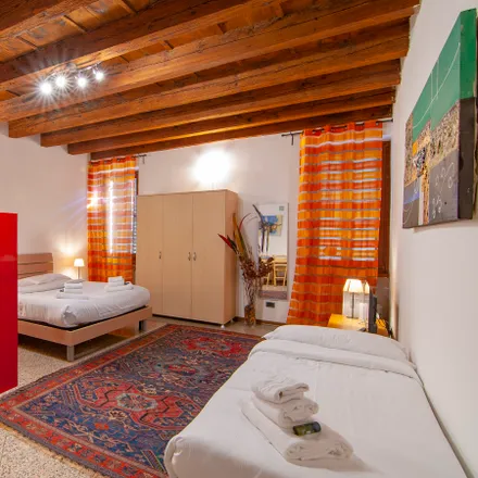 Image 1 - Via Scrimiari, 39, 37129 Verona VR, Italy - Apartment for rent