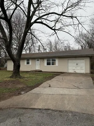 Buy this 3 bed house on 2599 East Pine Grove Place in Springfield, MO 65804
