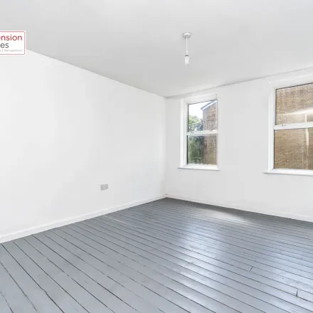 Image 2 - 212 Dalston Lane, Lower Clapton, London, E8 1NZ, United Kingdom - Apartment for rent