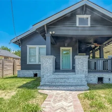 Buy this 2 bed house on 235 Grace Street in Houston, TX 77003