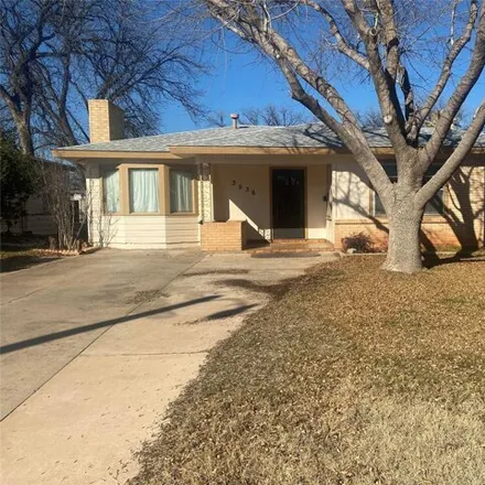 Buy this 3 bed house on 3550 North 9th Street in Abilene, TX 79603
