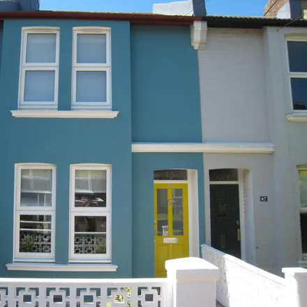 Rent this 3 bed townhouse on 33 Buller Road in Brighton, BN2 4BH