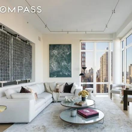 Image 2 - 408 East 79th Street, New York, NY 10075, USA - Condo for sale