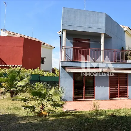 Buy this 4 bed house on 46190 Riba-roja de Túria