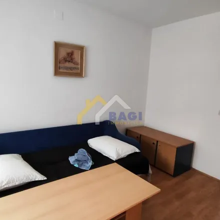 Image 5 - Gradiška ulica, 10141 Zagreb, Croatia - Apartment for rent