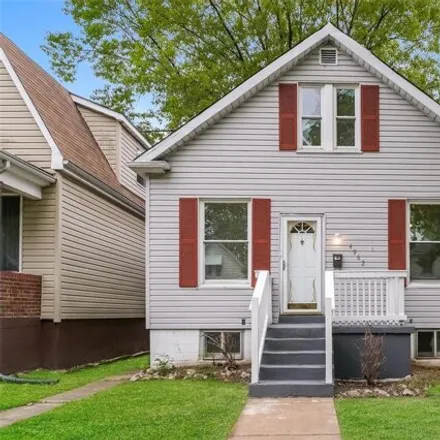 Buy this 2 bed house on 5116 Bonita Avenue in St. Louis, MO 63109