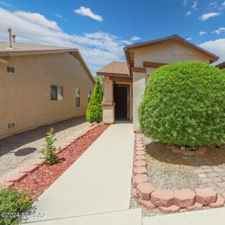 Image 3 - 8104 S Teaberry Ave, Tucson, Arizona, 85747 - House for sale