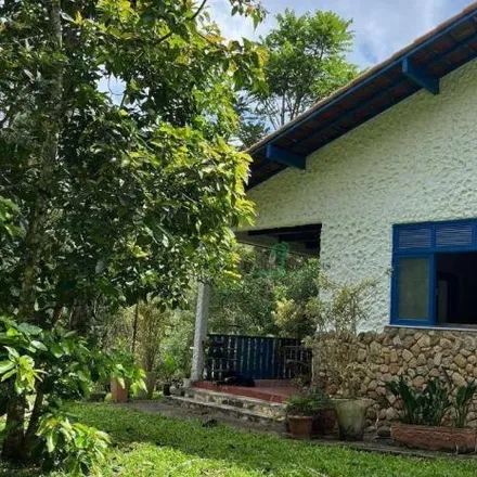 Rent this 2 bed house on Estrada do Rocio in Cascatinha, Petrópolis - RJ