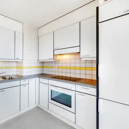 Image 4 - Kilchmattstrasse, 4132 Muttenz, Switzerland - Apartment for rent