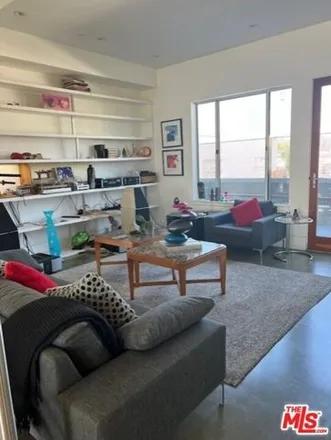 Image 2 - 2307 Federal Ave, Los Angeles, California, 90064 - House for sale