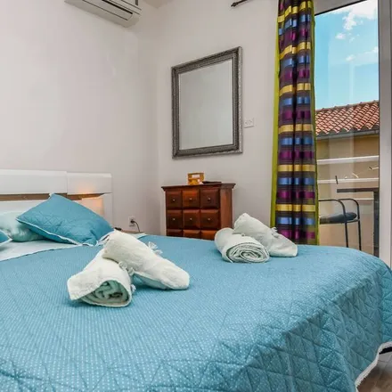Rent this 1 bed apartment on Igrane in Split-Dalmatia County, Croatia