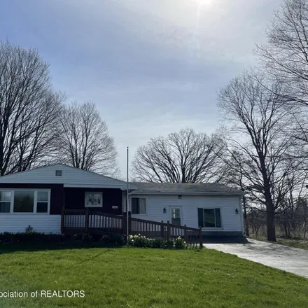 Image 5 - 7178 Williams Road, Windsor Charter Township, MI 48911, USA - House for sale
