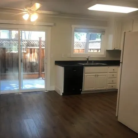 Image 7 - Union Avenue, Campbell, CA 95009, USA - Apartment for rent