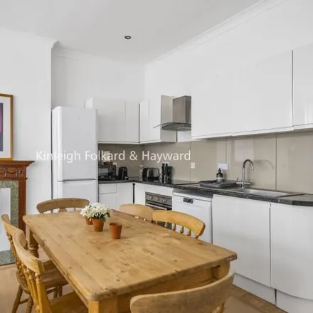 Image 4 - 224 Finchley Road, London, NW3 6EX, United Kingdom - Apartment for rent