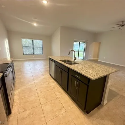 Image 7 - 3501 East Gator Circle, Cape Coral, FL 33909, USA - House for rent