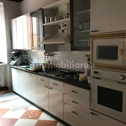 Image 2 - Via Carlo Montanari, 46100 Mantua Mantua, Italy - Apartment for rent