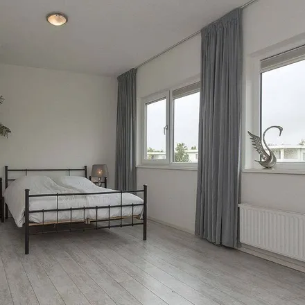 Image 8 - 3898 LL Zeewolde, Netherlands - House for rent