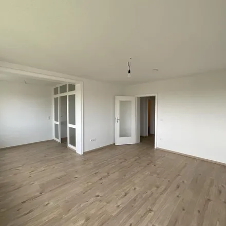 Rent this 3 bed apartment on Weidenstraße 72 in 26389 Wilhelmshaven, Germany