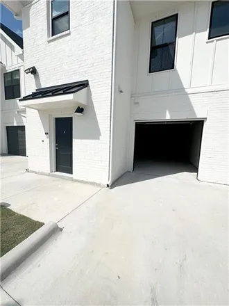 Rent this 1 bed townhouse on 1097 Halsey Dr. in Leander, TX