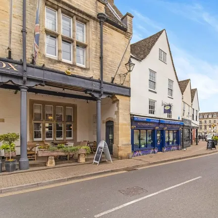 Rent this 3 bed apartment on Chantry Court in Gumstool Hill, Tetbury