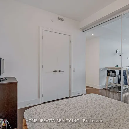 Rent this 1 bed apartment on 469 Avenue Road in Old Toronto, ON M4V 1P7