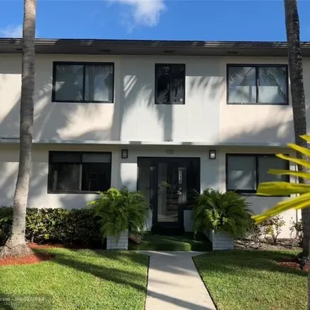 Rent this 2 bed apartment on 936 Northeast 15th Avenue in Fort Lauderdale, FL 33304