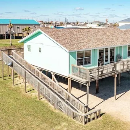 Image 2 - 110 Beach Drive, Surfside Beach, Brazoria County, TX, USA - House for sale
