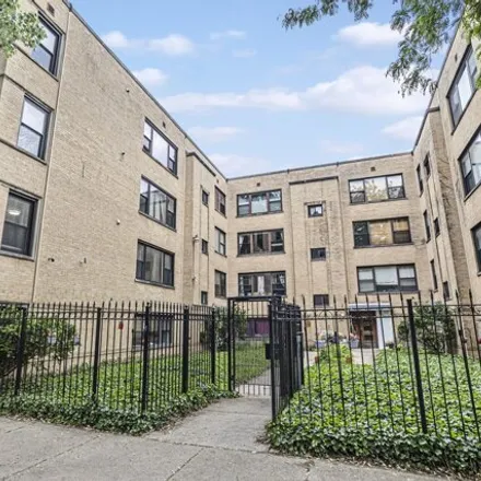 Rent this 2 bed condo on 7409-7413 North Seeley Avenue in Chicago, IL 60645