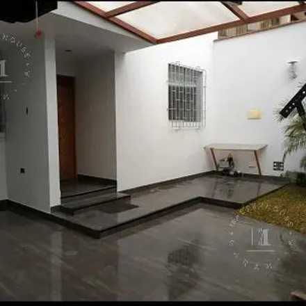 Buy this studio house on Jirón Federico Gallese Taricchi 457 in San Miguel, Lima Metropolitan Area 15086