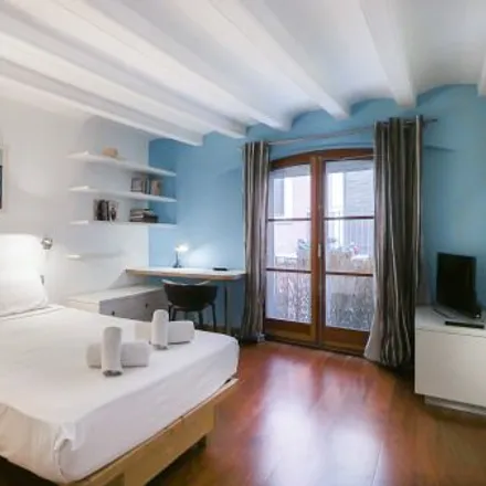Rent this studio apartment on Carrer de Sant Pere Màrtir in 12, 08012 Barcelona