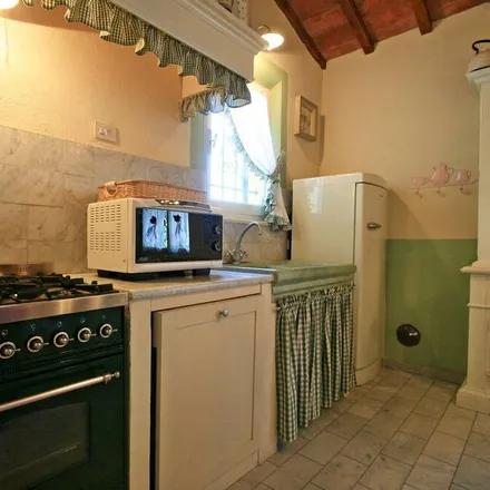 Image 3 - 53031 Casole d'Elsa SI, Italy - House for rent