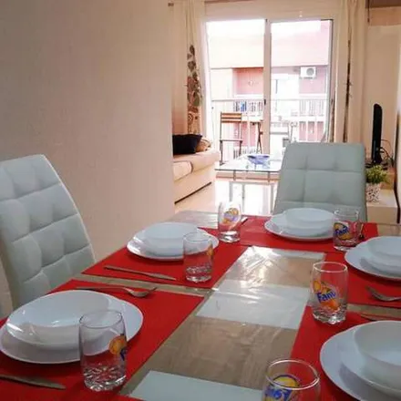 Image 6 - Carrer d'Isabel de Villena, 31, 46011 Valencia, Spain - Apartment for rent