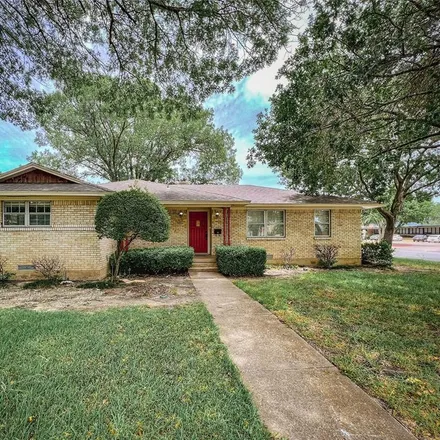 Buy this 3 bed house on 101 South Bullock Drive in Bethard, Garland