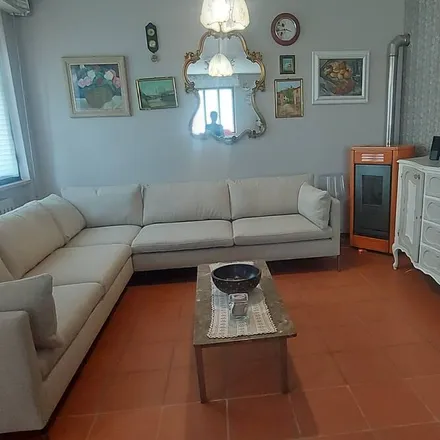 Image 9 - 55040, Italy - House for rent