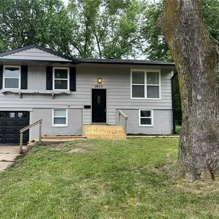 Buy this 3 bed house on 8653 East 97th Terrace in Kansas City, MO 64134
