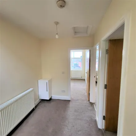 Rent this 2 bed apartment on Mauldeth Road in Manchester, M19 1AA