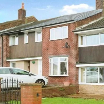 Buy this 3 bed townhouse on Wingfield Road/Loy Close in Wingfield Road, Greasbrough