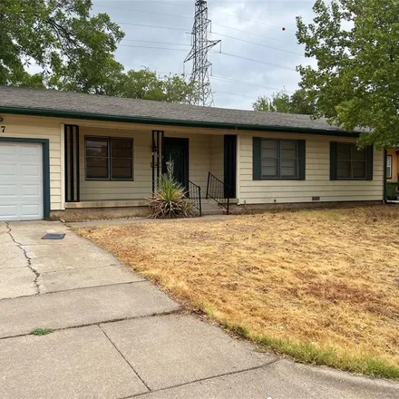 Rent this 3 bed house on 617 East Ellen Avenue in Hurst, TX 76053