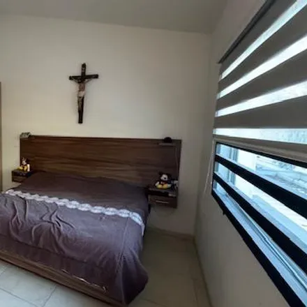 Buy this studio house on Circuito Arroyo del Arenal in El Arenal, 37218 León