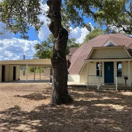 Buy this 2 bed house on 1986 Matthew-Adams Road in DeWitt County, TX 77995